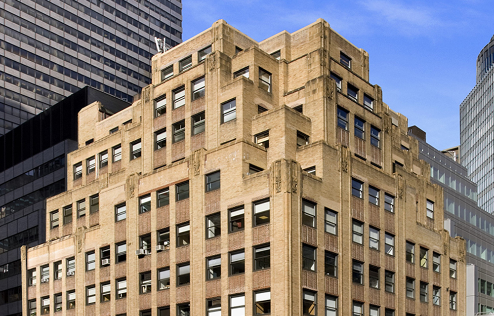 Jack Resnick & Sons signs 8,886 s/f  in leases at 15-story office building